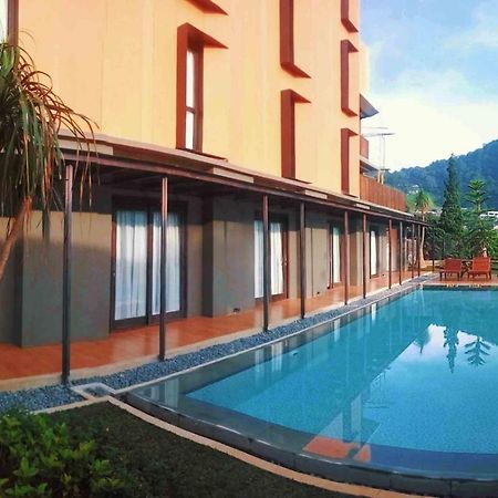 Hotel Grand Metro Puncak Cibodas Exterior foto
